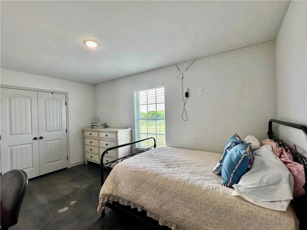 14244 County Road 1144 Sinton, TX 78387