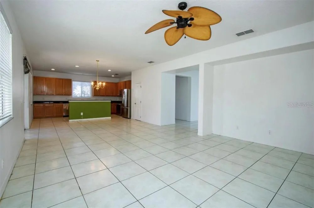 1412 BLACKWATER POND DRIVE Orlando, FL 32828