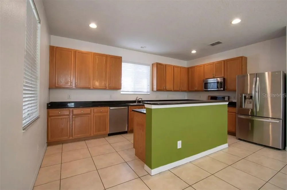 1412 BLACKWATER POND DRIVE Orlando, FL 32828