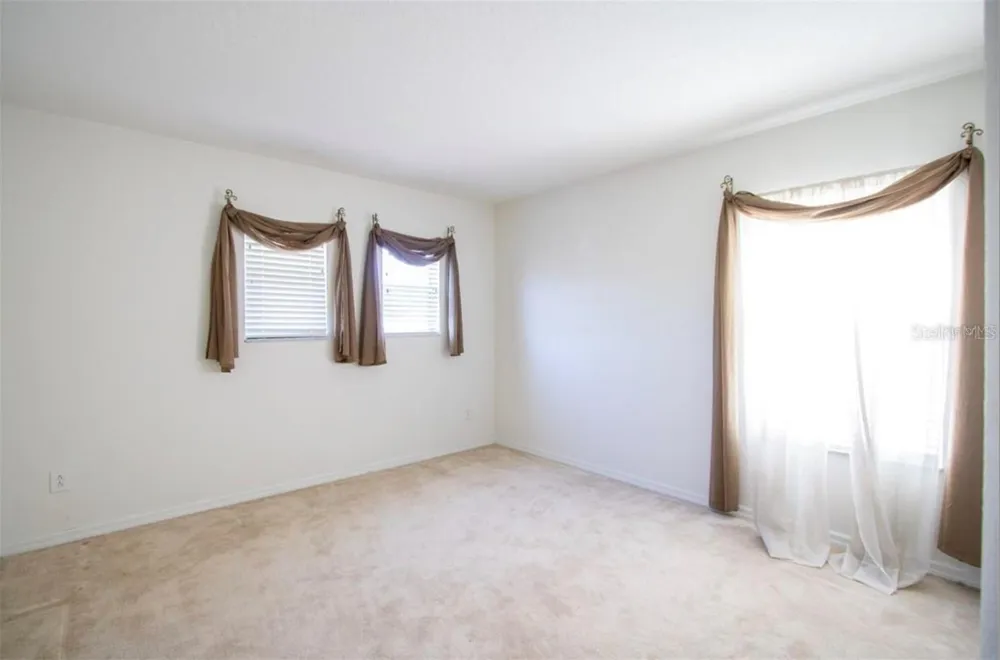1412 BLACKWATER POND DRIVE Orlando, FL 32828