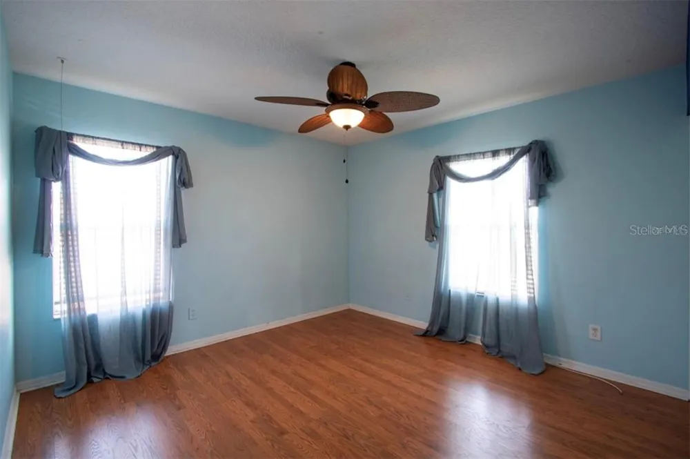 1412 BLACKWATER POND DRIVE Orlando, FL 32828