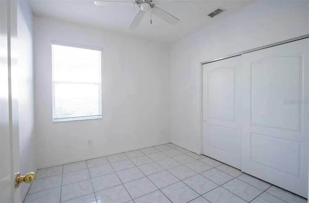 1412 BLACKWATER POND DRIVE Orlando, FL 32828