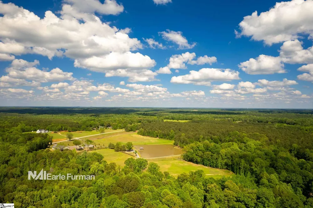 7483 252 Highway Honea Path, SC 29654
