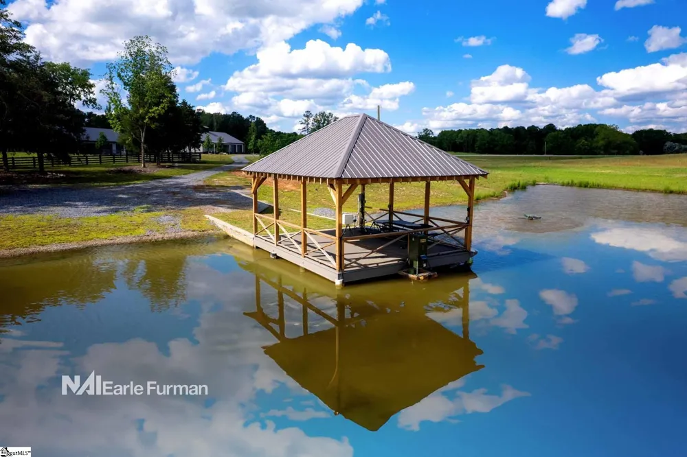 7483 252 Highway Honea Path, SC 29654