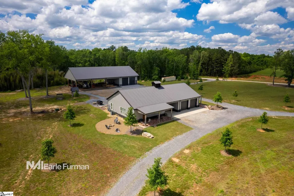 7483 252 Highway Honea Path, SC 29654