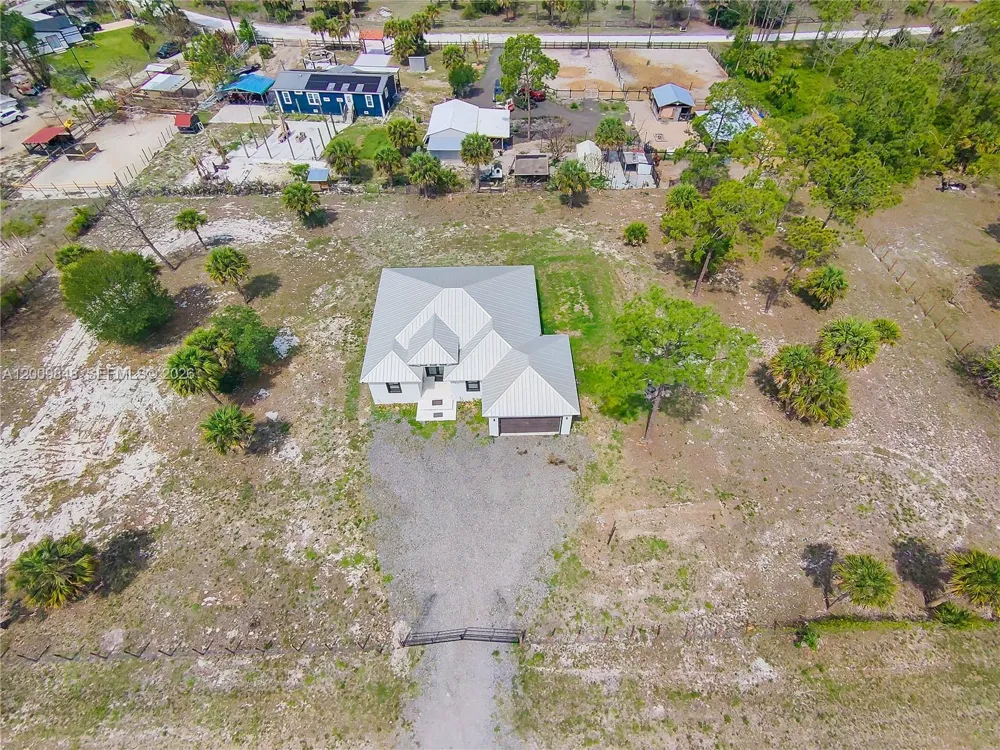660 zambria Clewiston, FL 33440