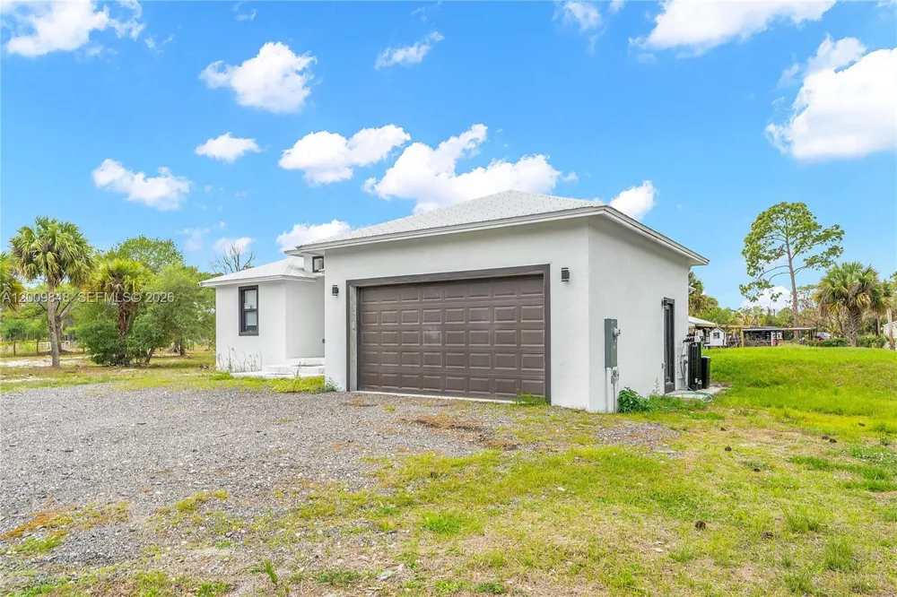 660 zambria Clewiston, FL 33440