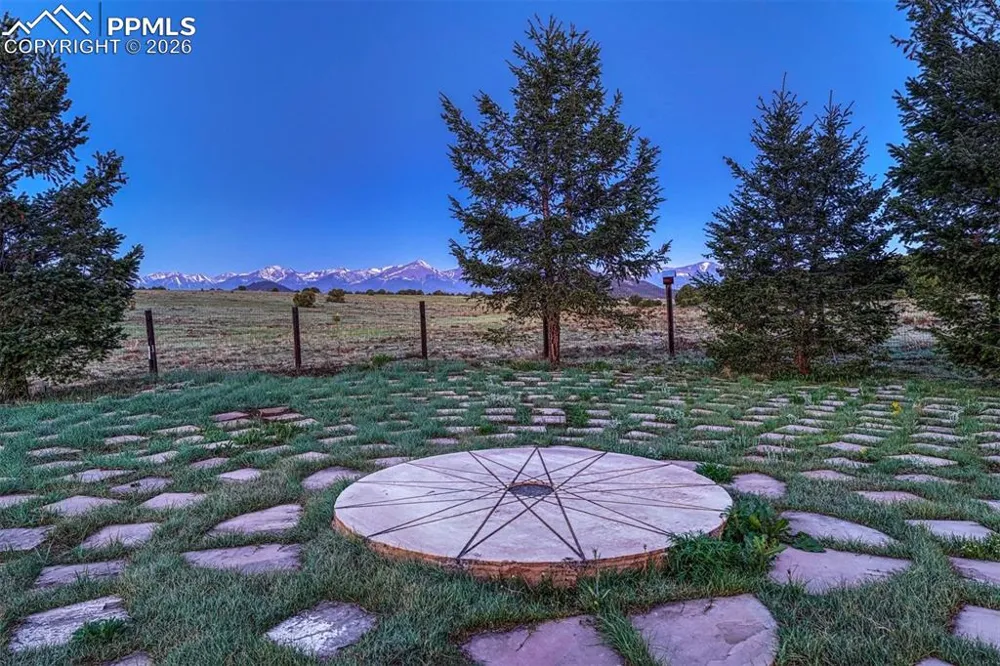 99 Bradburn Road Cotopaxi, CO 81223