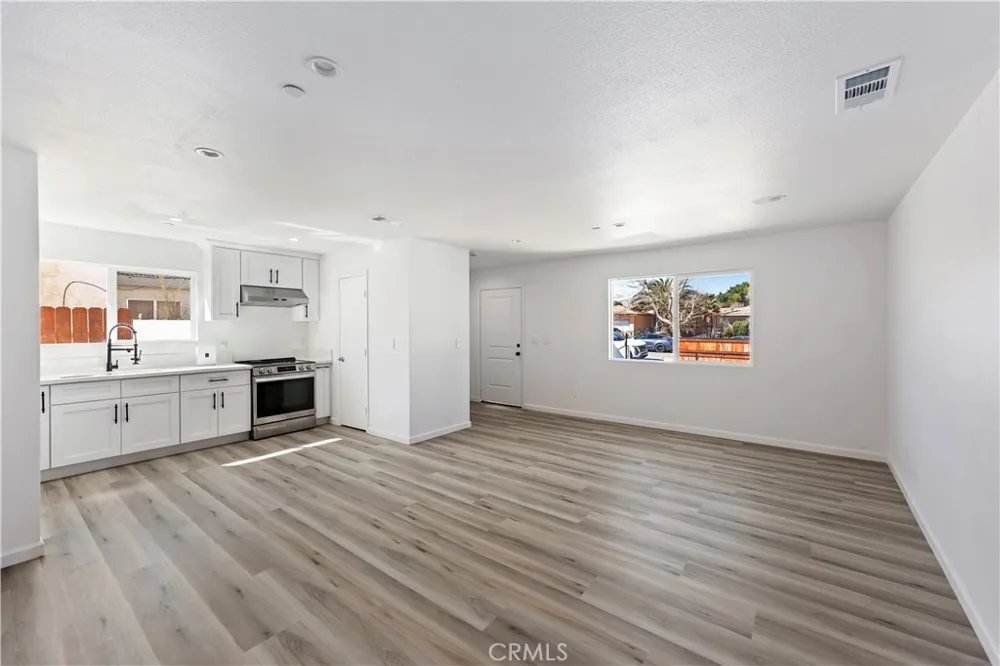 37918 Palm Vista Palmdale, CA 93550