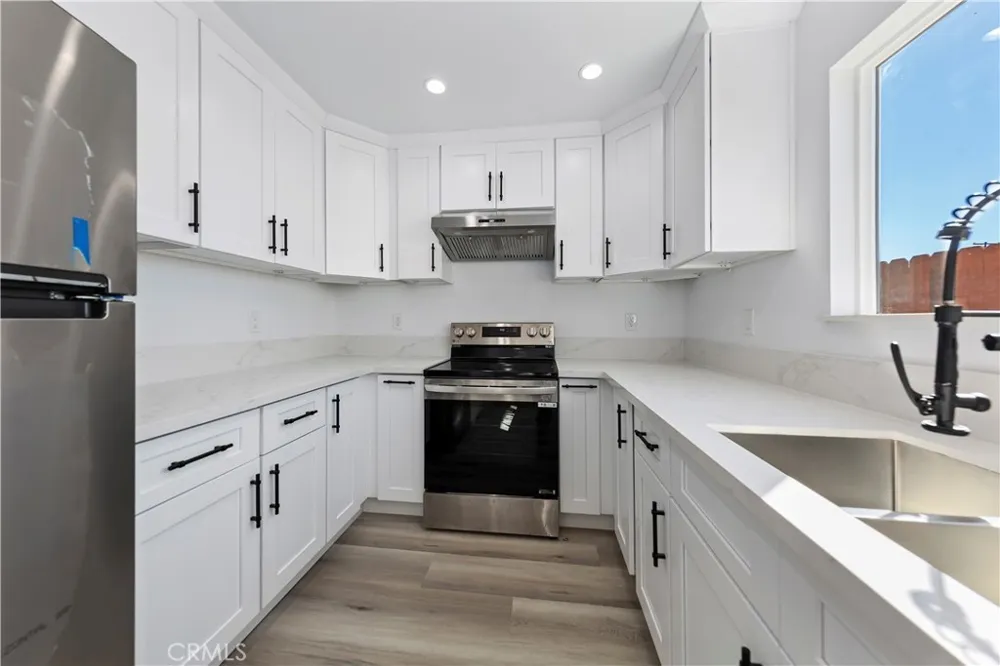 37918 Palm Vista Palmdale, CA 93550