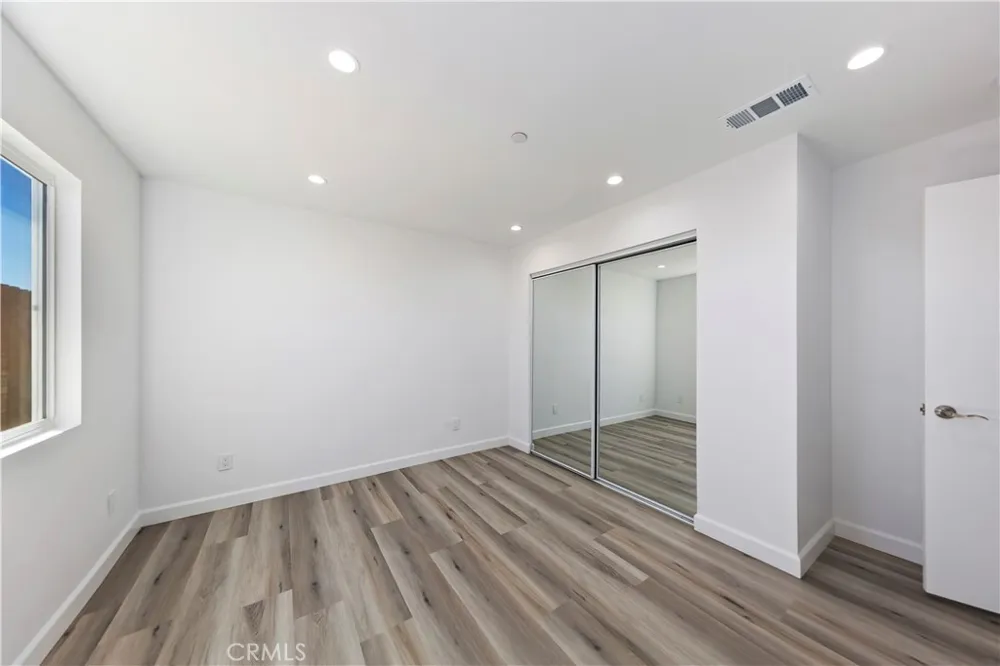 37918 Palm Vista Palmdale, CA 93550
