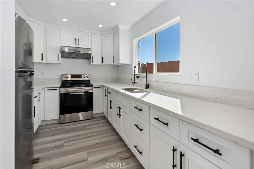 37918 Palm Vista Palmdale, CA 93550