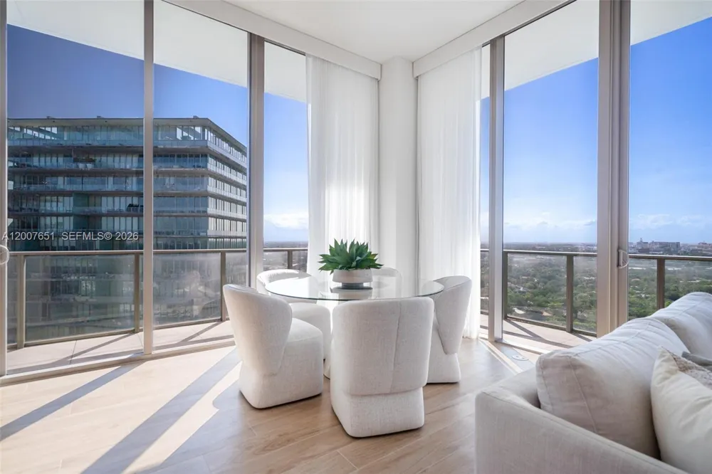 2655 S Bayshore Dr #1911 Coconut Grove, FL 33133