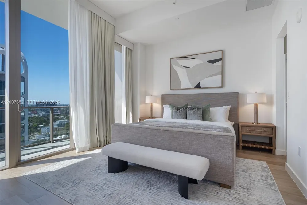 2655 S Bayshore Dr #1911 Coconut Grove, FL 33133