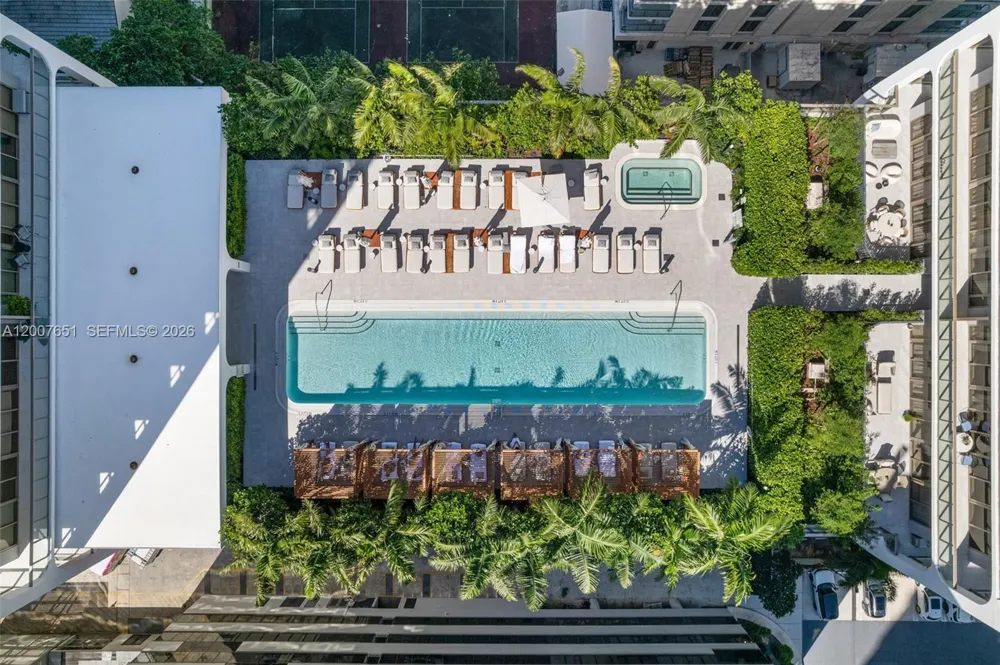 2655 S Bayshore Dr #1911 Coconut Grove, FL 33133