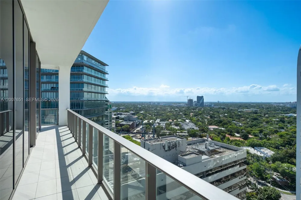 2655 S Bayshore Dr #1911 Coconut Grove, FL 33133