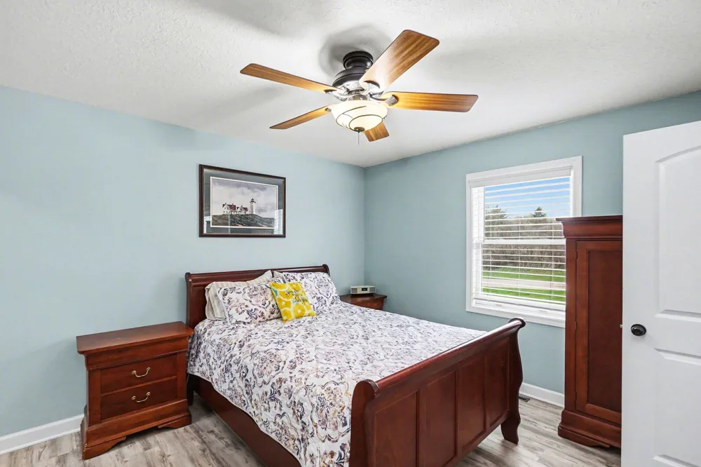 3520 W Lake Drive Sears, MI 49679