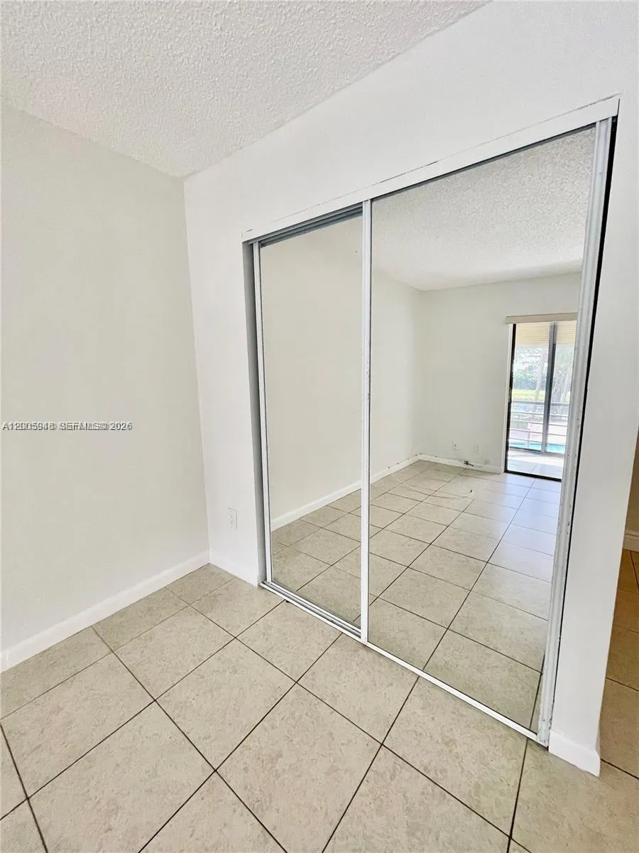 2320 S Cypress Bend Dr #204 Pompano Beach, FL 33069