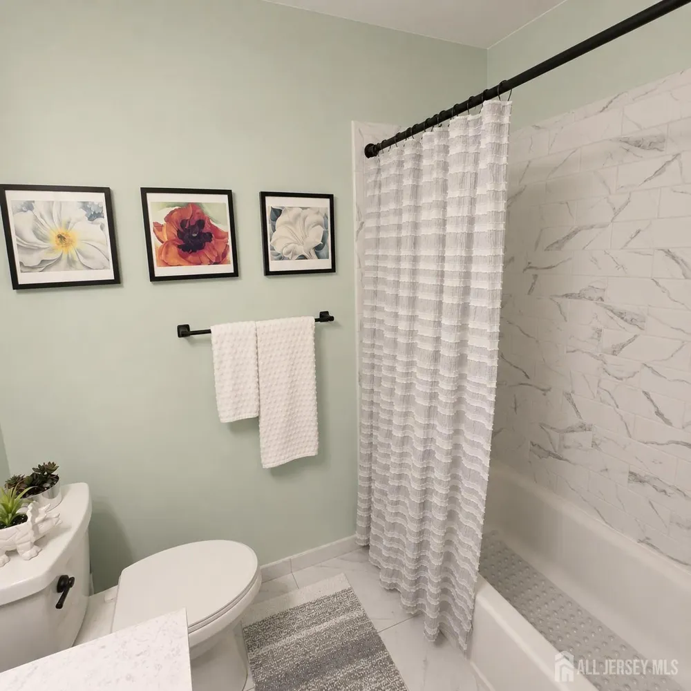 71 Bimini Drive Berkeley, NJ 08757