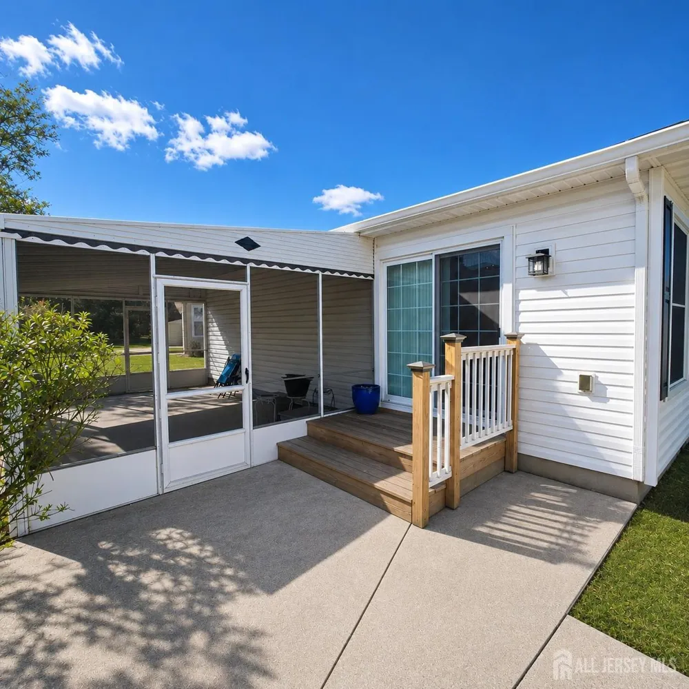 71 Bimini Drive Berkeley, NJ 08757