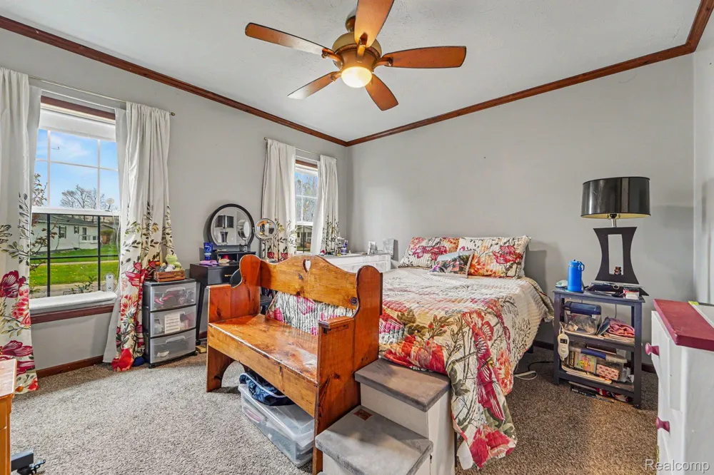 1031 Falstaff Circle Salem Township, MI 48167