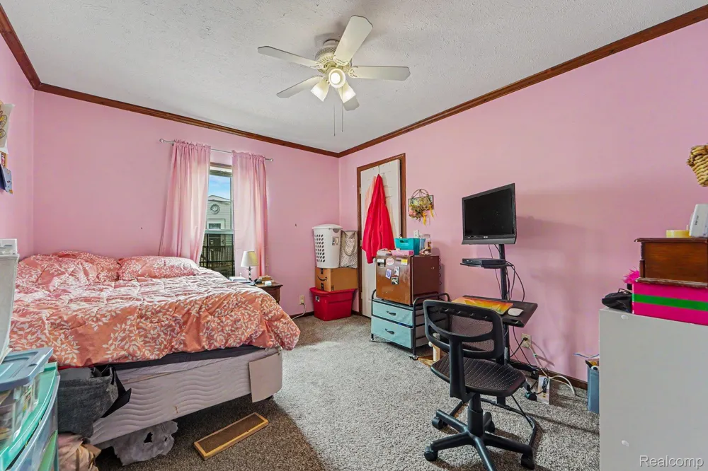 1031 Falstaff Circle Salem Township, MI 48167