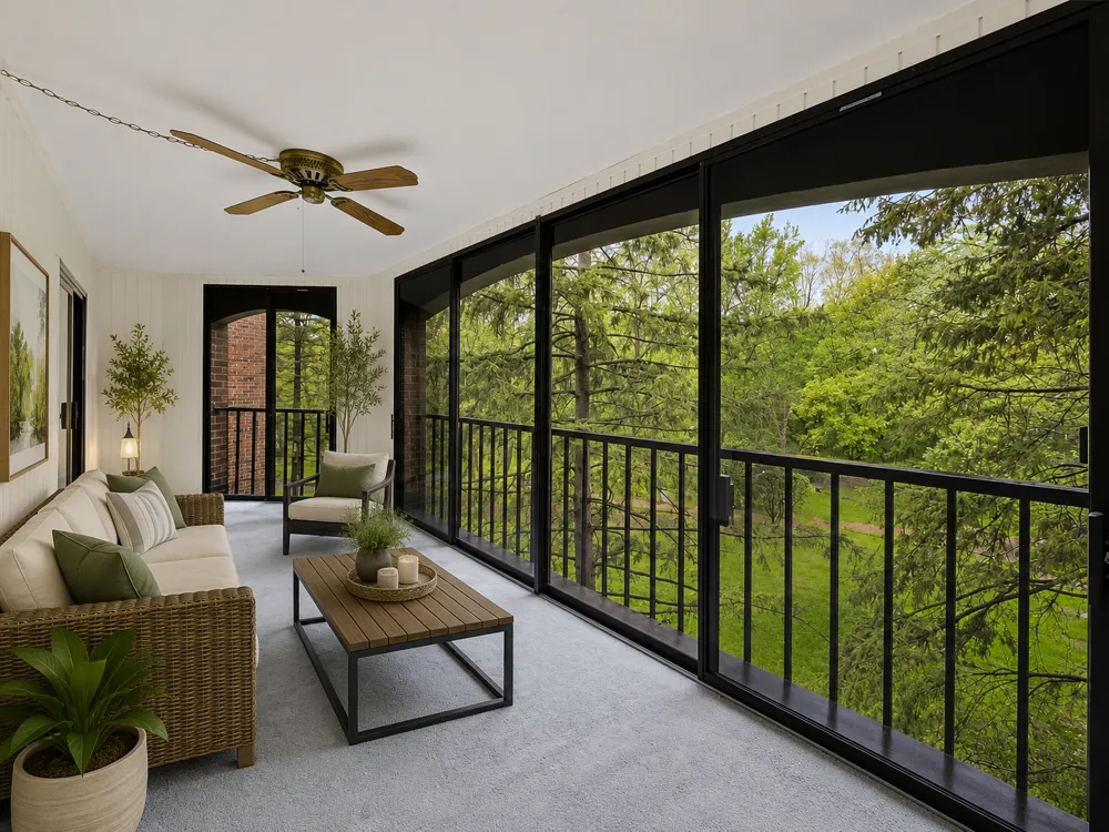 6051 Laurel Avenue #207 Golden Valley, MN 55416