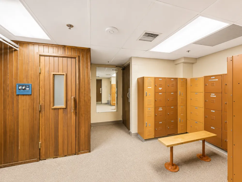 6051 Laurel Avenue #207 Golden Valley, MN 55416
