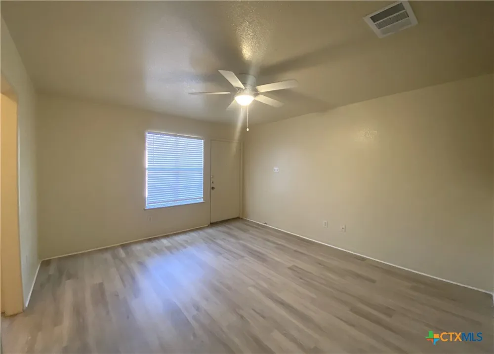 3402 Cantabrian Drive #B Killeen, TX 76542