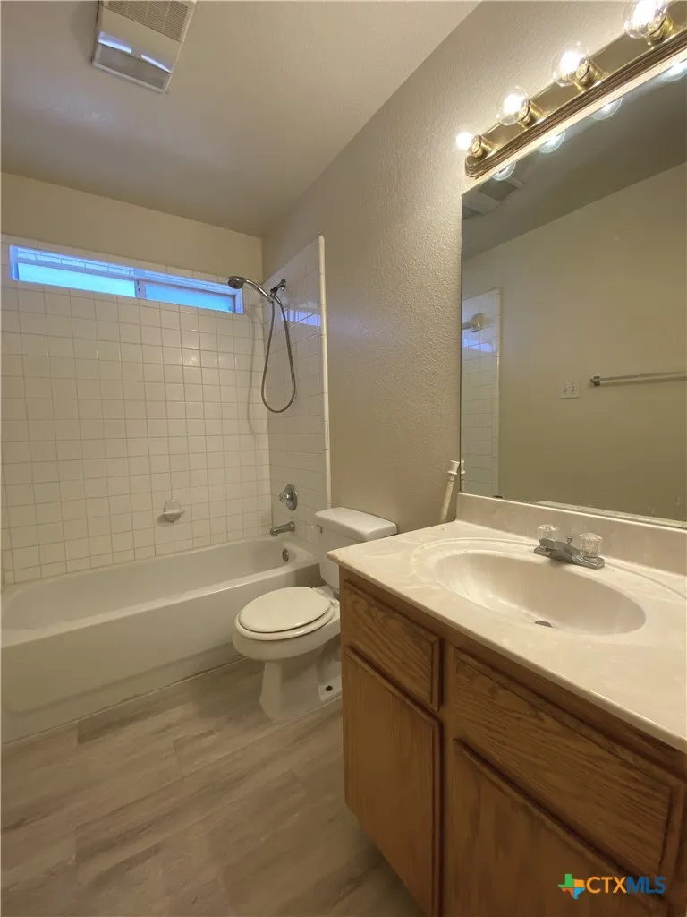 3402 Cantabrian Drive #B Killeen, TX 76542