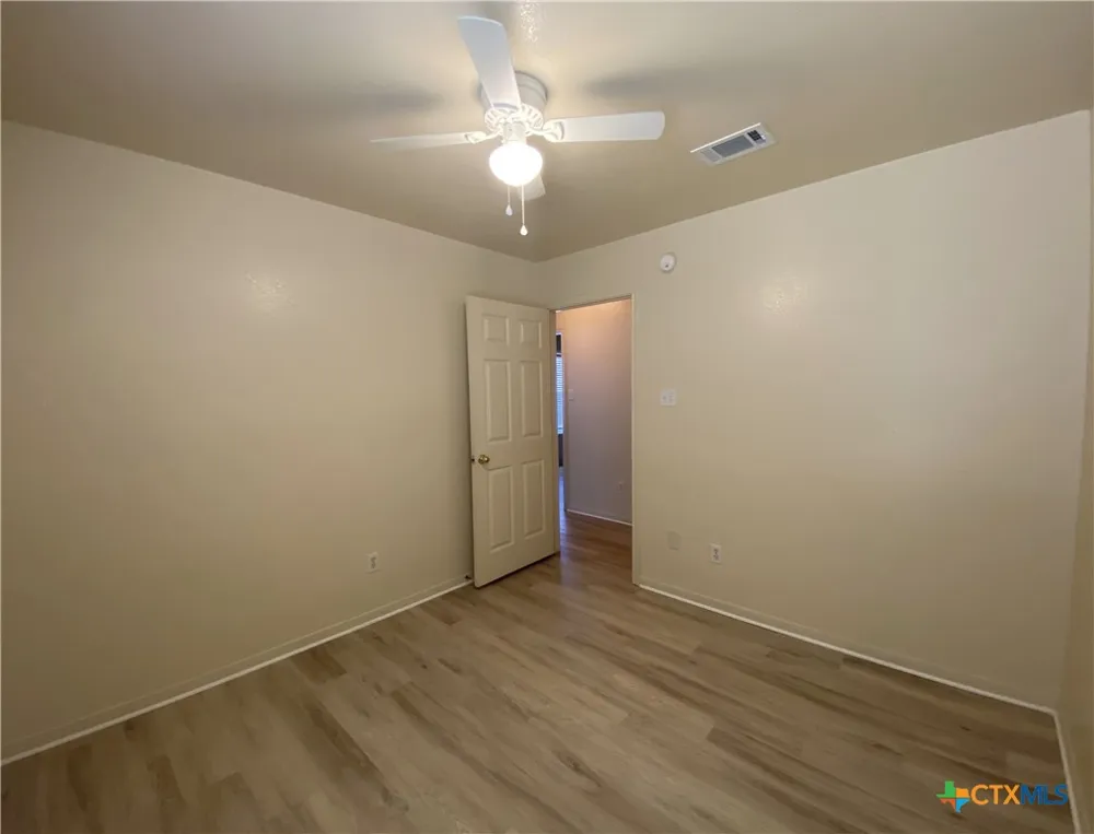 3402 Cantabrian Drive #B Killeen, TX 76542