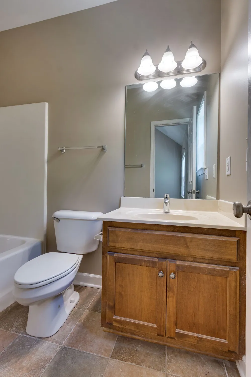 3041 Newport Valley Circle Thompsons Station, TN 37179