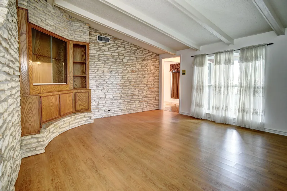 204 Maynard Street Bastrop, TX 78602