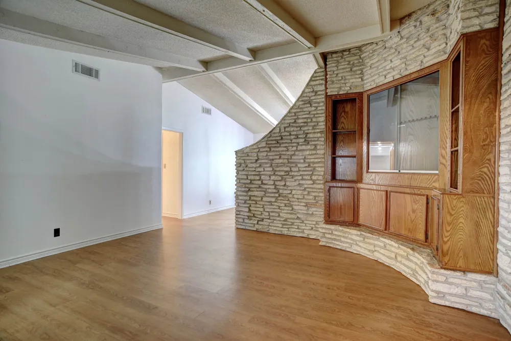 204 Maynard Street Bastrop, TX 78602
