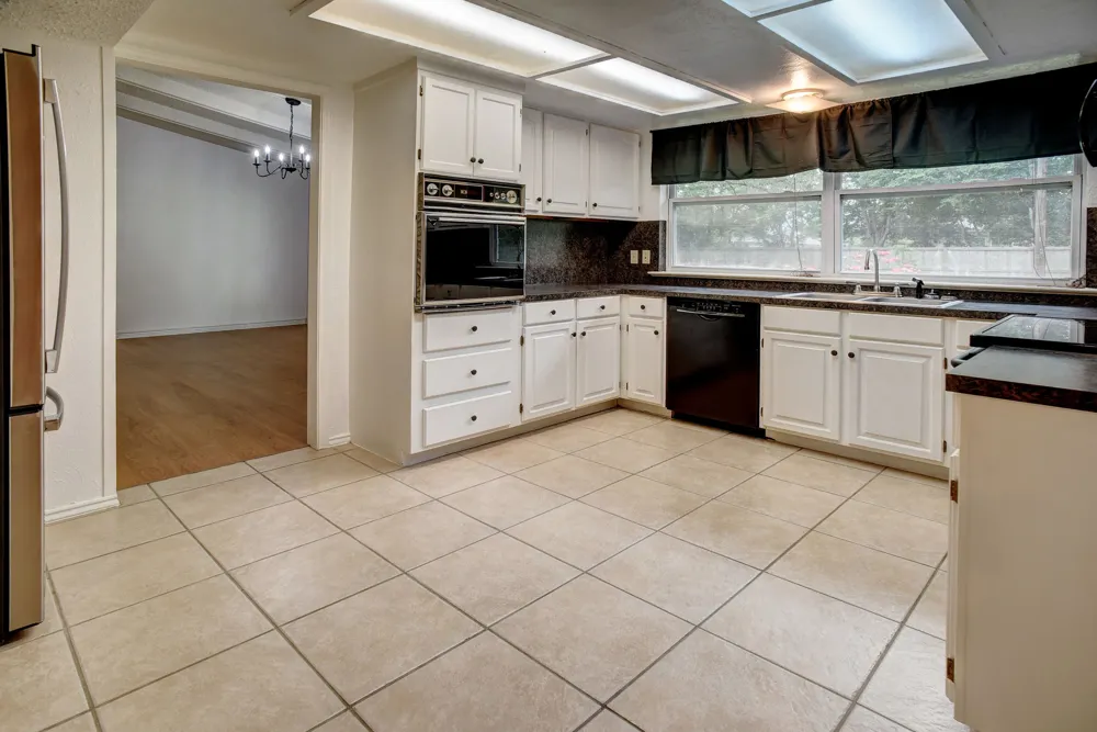204 Maynard Street Bastrop, TX 78602