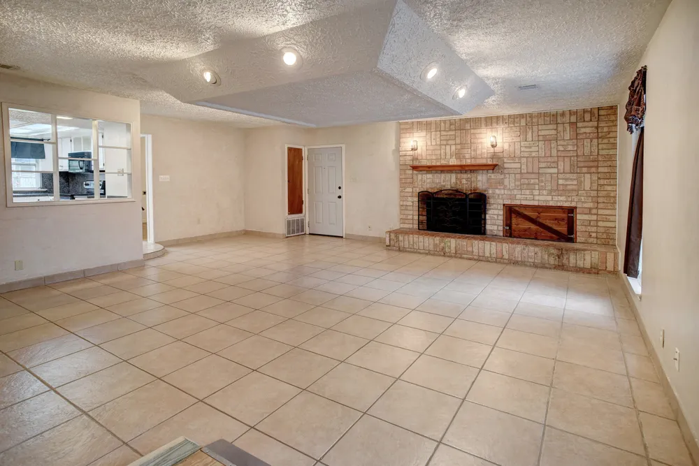 204 Maynard Street Bastrop, TX 78602