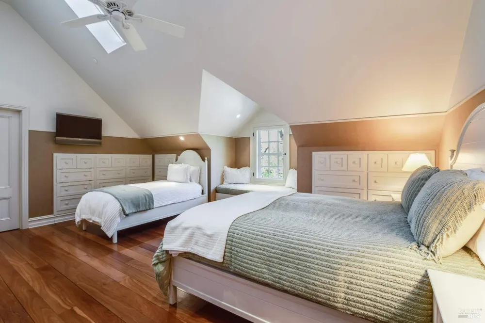 3820 Warm Springs Road Glen Ellen, CA 95442