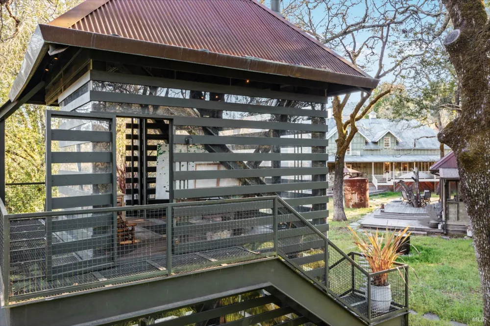 3820 Warm Springs Road Glen Ellen, CA 95442