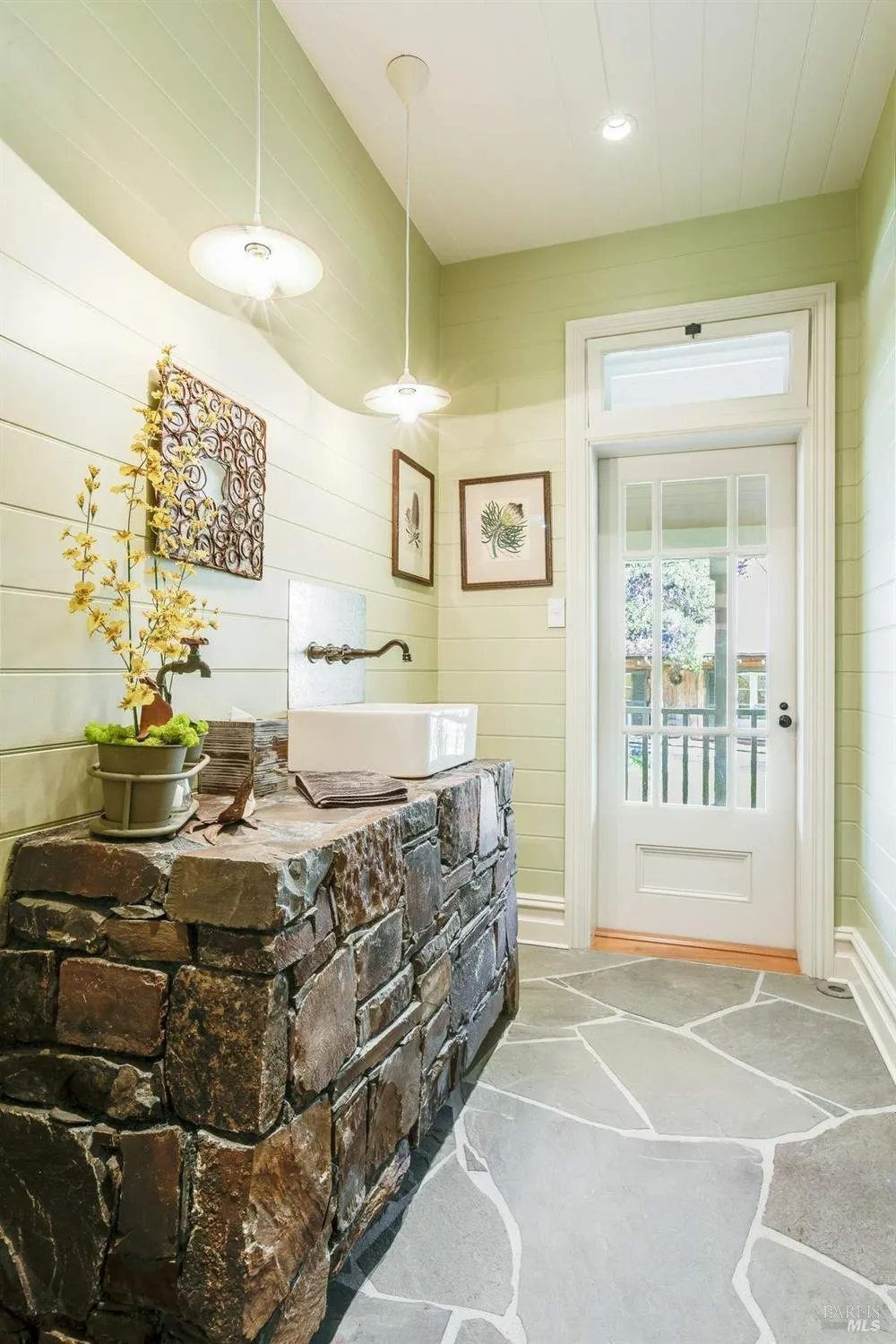 3820 Warm Springs Road Glen Ellen, CA 95442