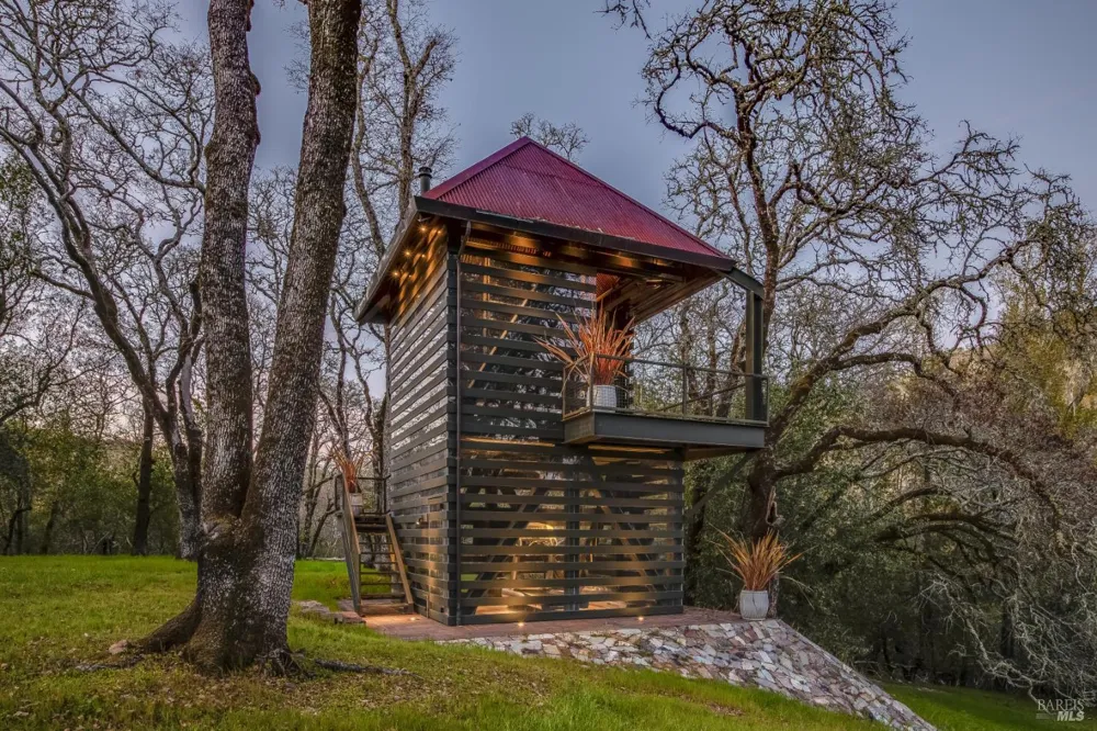 3820 Warm Springs Road Glen Ellen, CA 95442