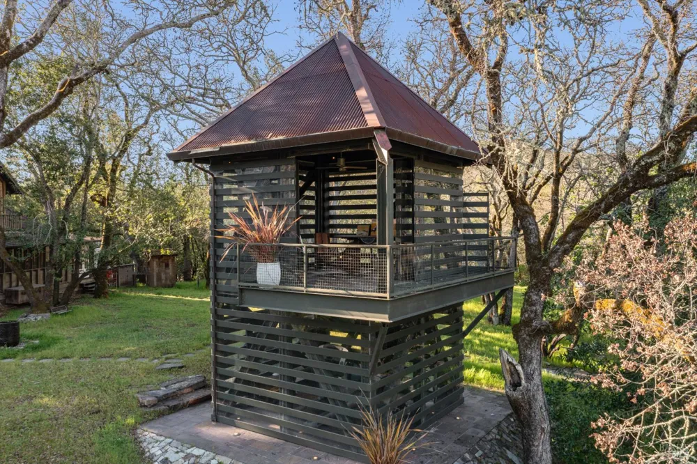 3820 Warm Springs Road Glen Ellen, CA 95442
