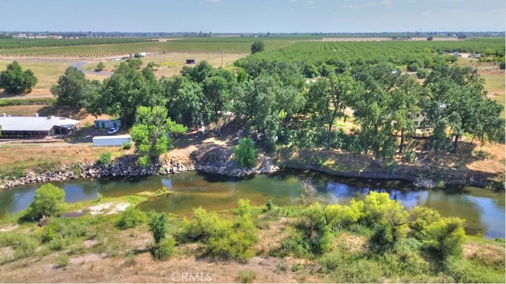 11714 Livingston Cressey Livingston, CA 95334
