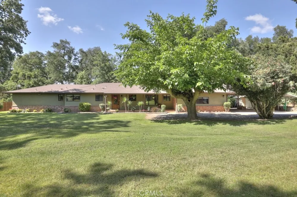 11714 Livingston Cressey Livingston, CA 95334