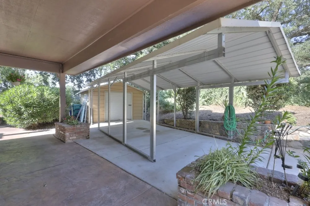 11714 Livingston Cressey Livingston, CA 95334
