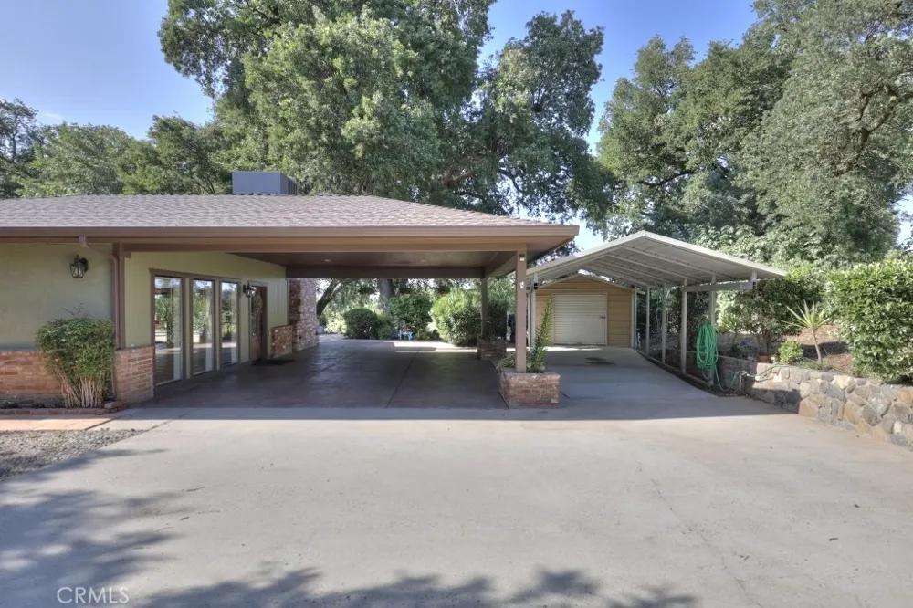 11714 Livingston Cressey Livingston, CA 95334