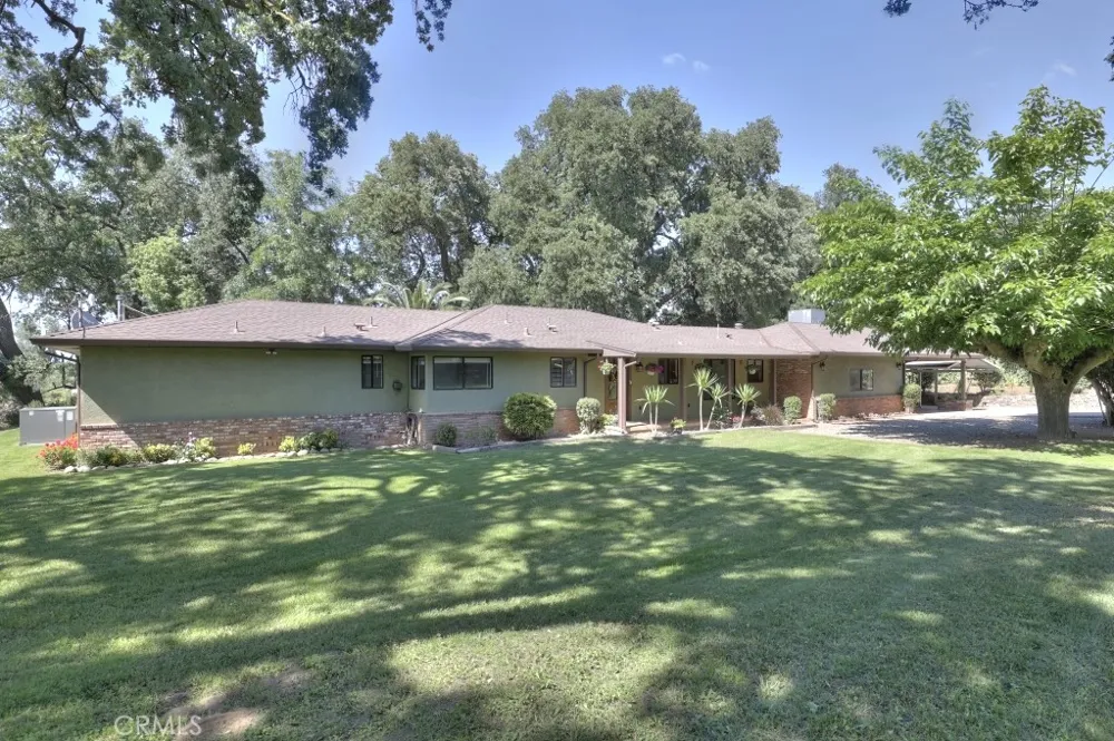 11714 Livingston Cressey Livingston, CA 95334