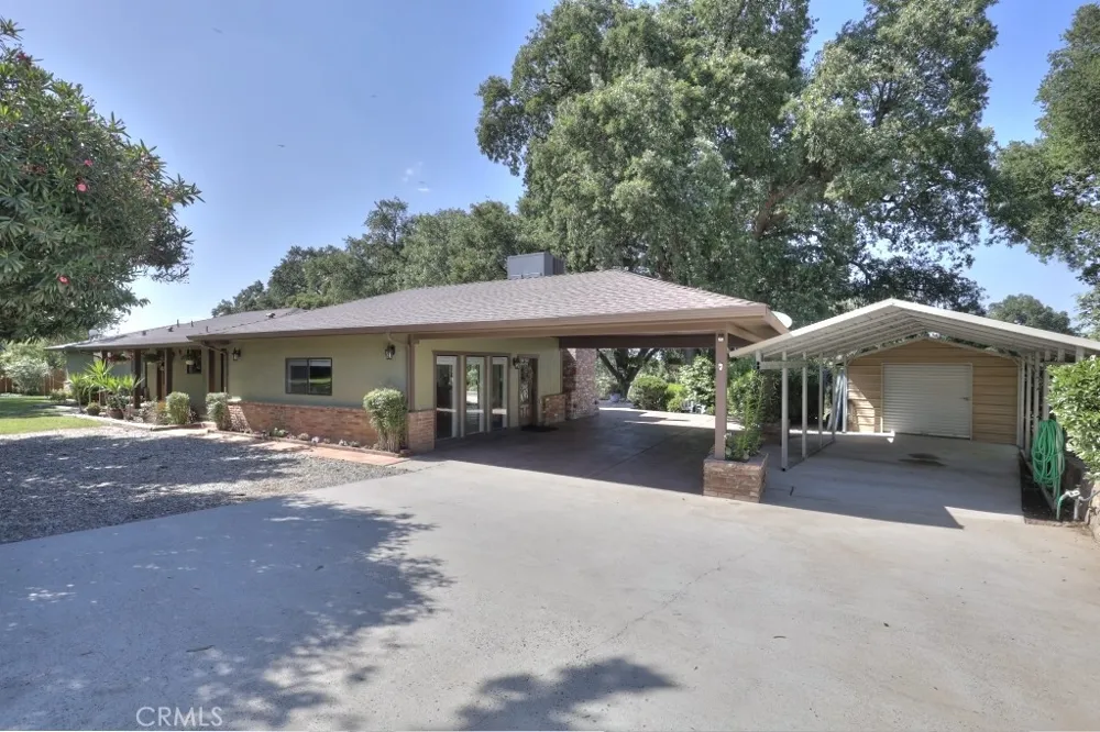 11714 Livingston Cressey Livingston, CA 95334