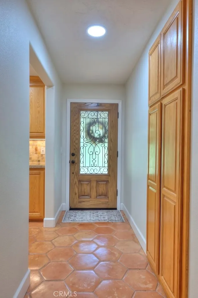 11714 Livingston Cressey Livingston, CA 95334