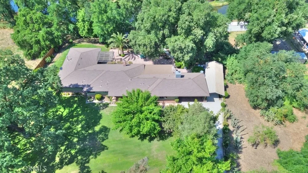 11714 Livingston Cressey Livingston, CA 95334