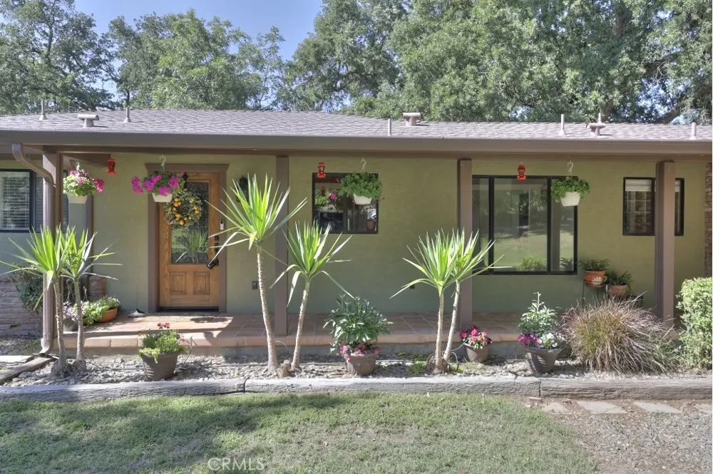 11714 Livingston Cressey Livingston, CA 95334